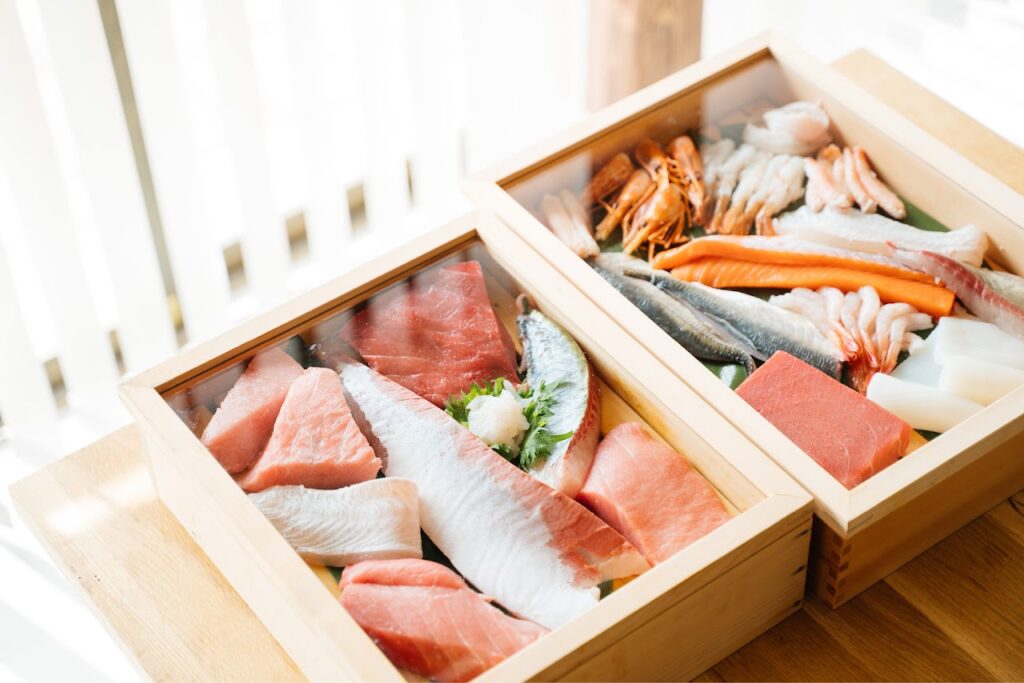 Yuzuki Old Folk House Seafood Boxes
