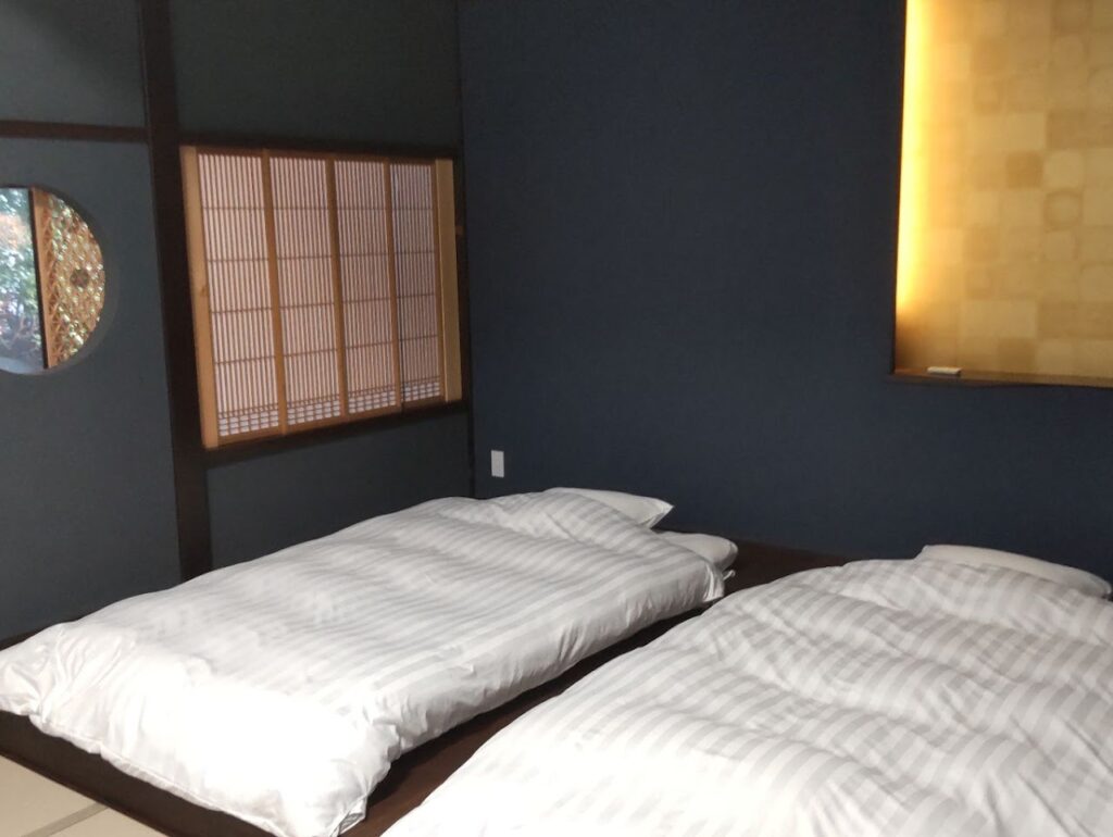 Yuzuki Old Folk House Twin Room